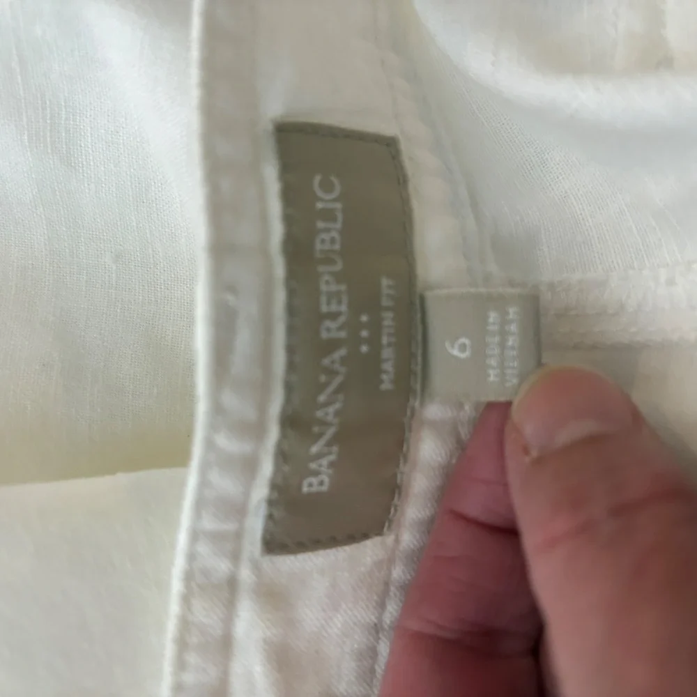 Banana Republic Martin Fit White Linen Blend Cropped Cargo‎ Pants Womens 6